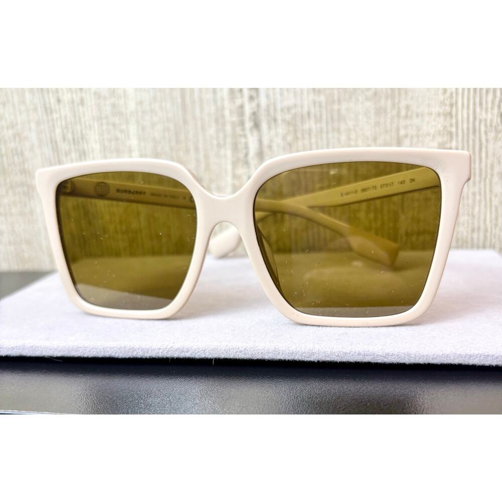 Brand new Burberry BE4411D 3807 Beige Square Sunglasses - Picture 7 of 11